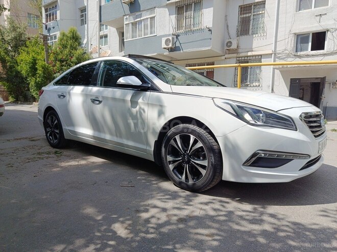 Hyundai Sonata-2