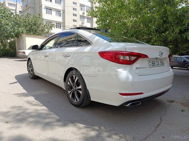 Hyundai Sonata-4