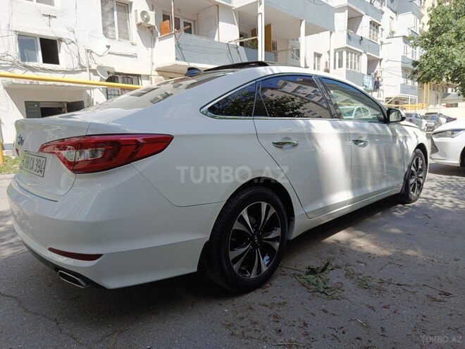 Hyundai Sonata-6