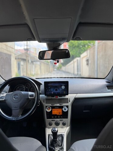 Opel Astra-15