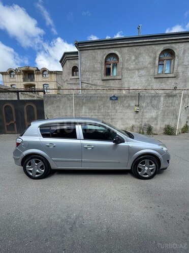 Opel Astra-7