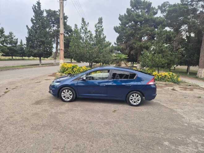 Honda Insight-8