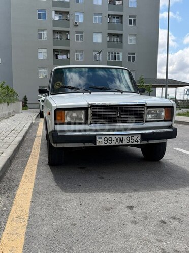 LADA (VAZ) 2107-1