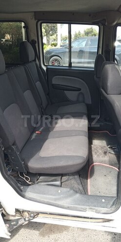 Fiat Doblo-5
