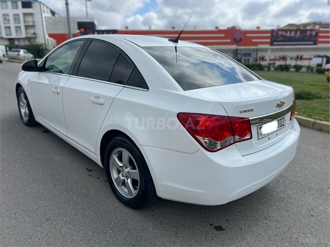 Chevrolet Cruze-5