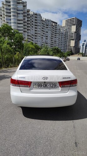 Hyundai Sonata-6