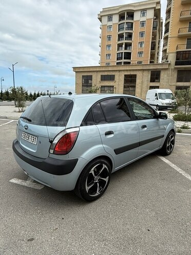 Kia Rio-3