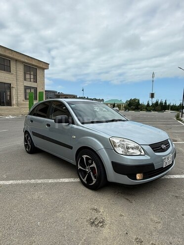 Kia Rio-4