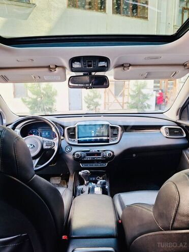 Kia Sorento-6
