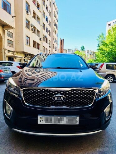 Kia Sorento-12