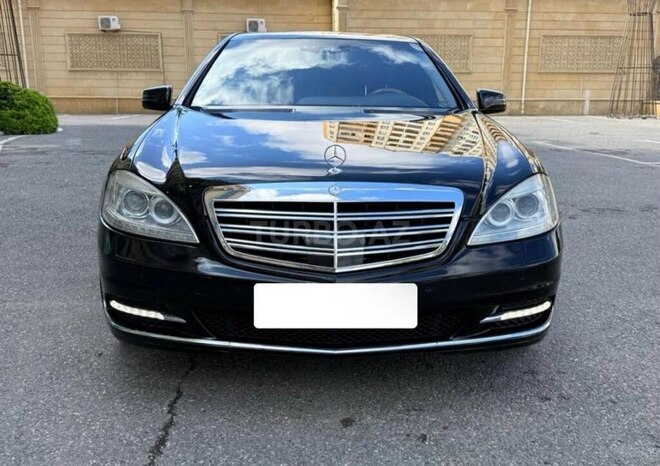 Mercedes S 550-1