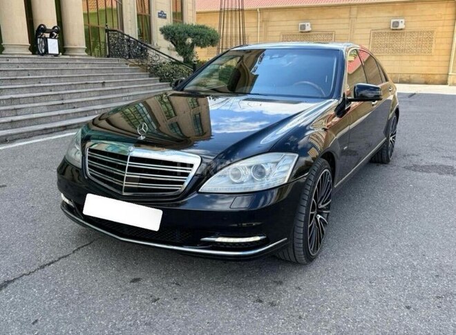 Mercedes S 550-3