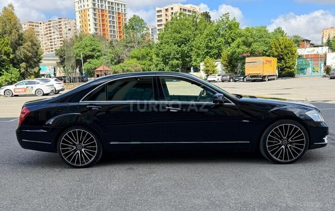 Mercedes S 550-7