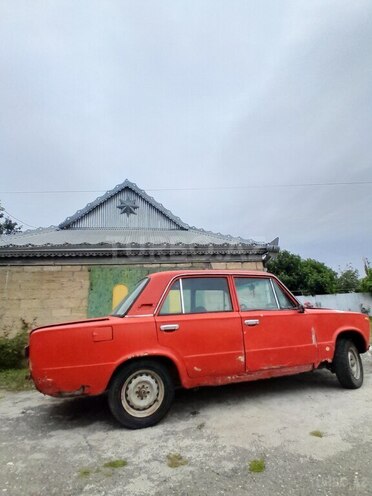 LADA (VAZ) 21011-3