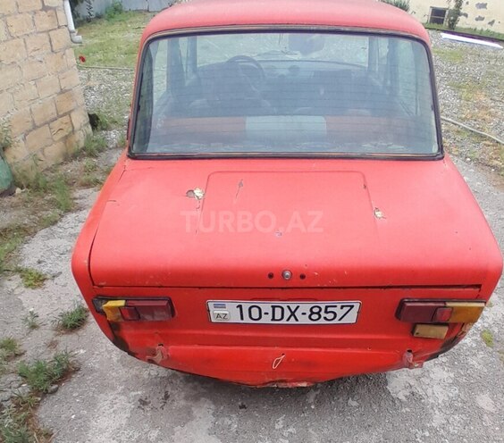 LADA (VAZ) 21011-4