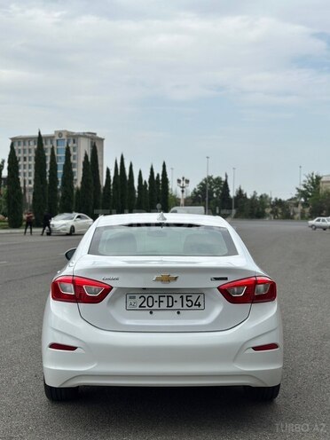 Chevrolet Cruze-2