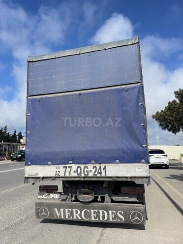 Mercedes Atego 818-2