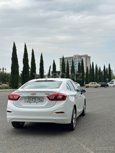 Chevrolet Cruze-5