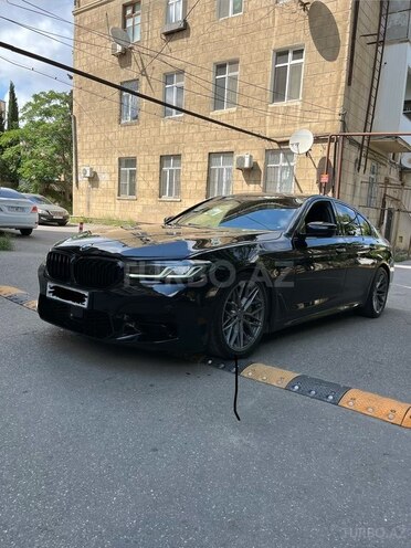 BMW 530-3