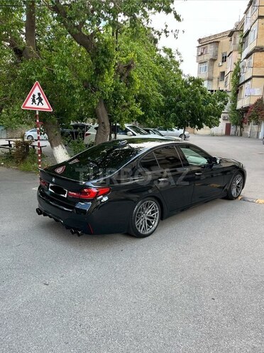 BMW 530-9
