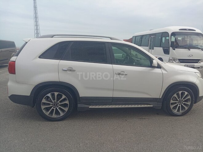 Kia Sorento-2