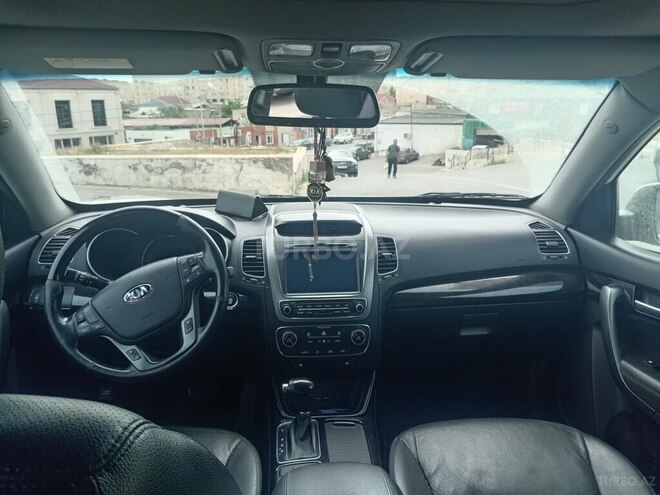 Kia Sorento-6