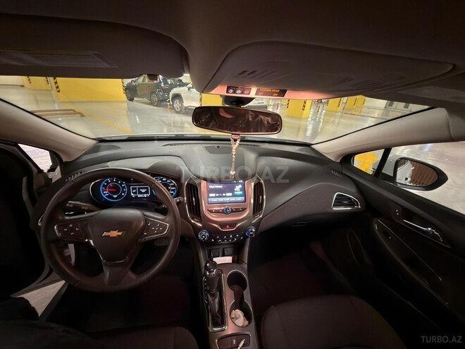 Chevrolet Cruze-6