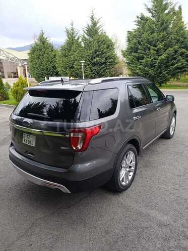 Ford Explorer-6