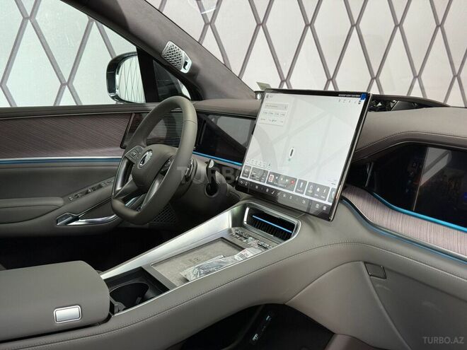 Denza  2025, 7,400 km - 2.0 l - Bakı