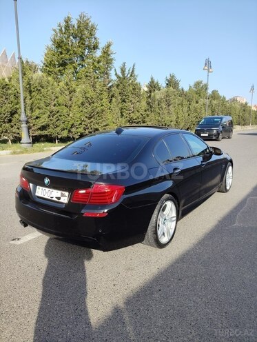 BMW 528-9