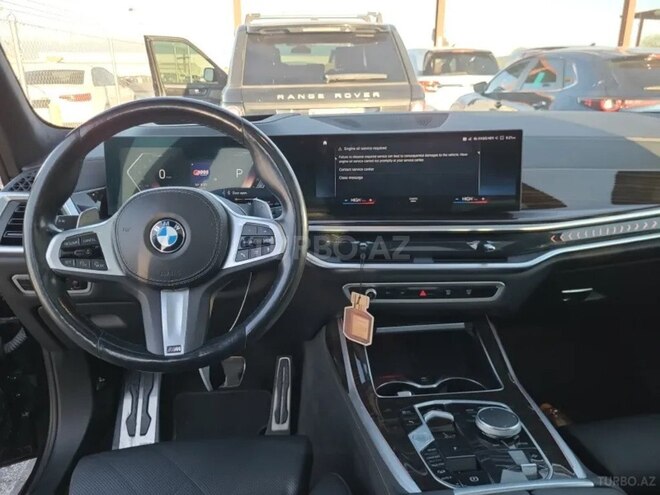 BMW X7-6