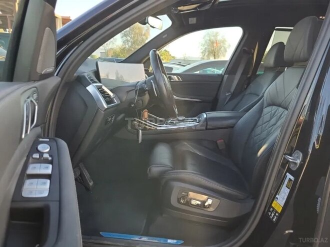 BMW X7-7