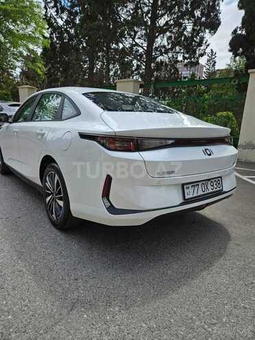 Changan Qiyuan A05-7