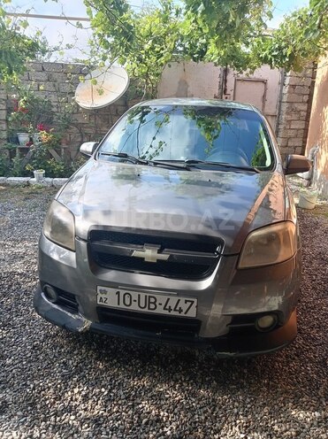 Chevrolet Aveo-1