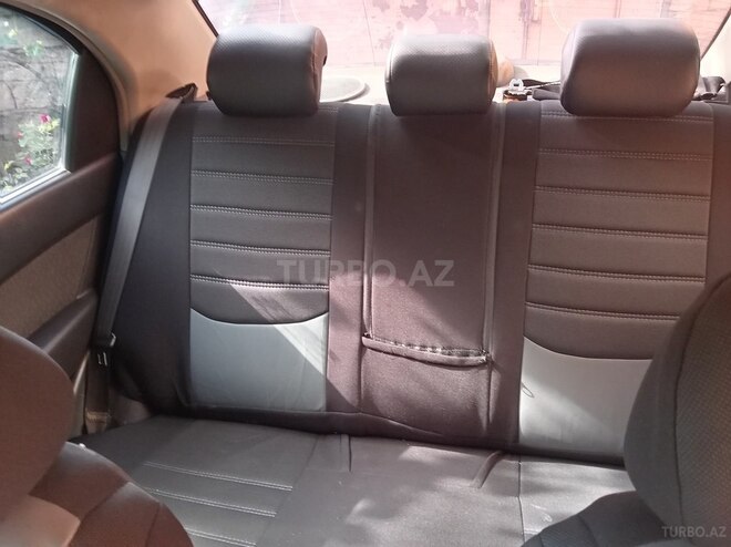 Chevrolet Aveo-6