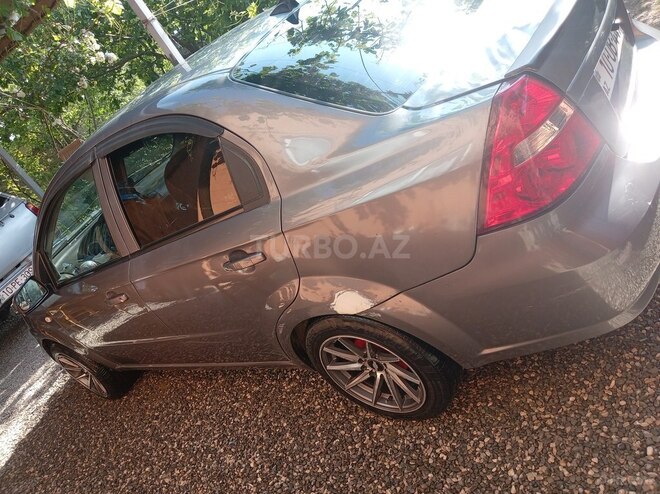 Chevrolet Aveo-9