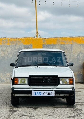 LADA (VAZ) 2107-1