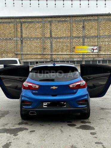 Chevrolet Cruze-2