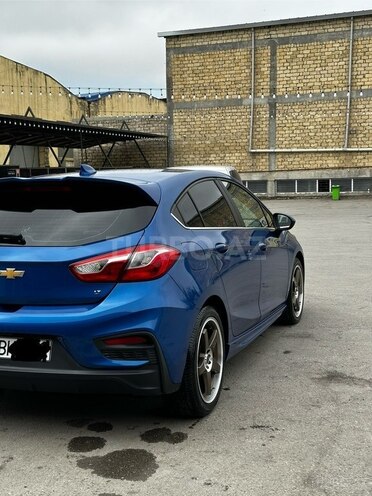 Chevrolet Cruze-6