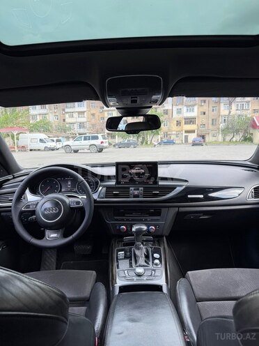 Audi A6-6