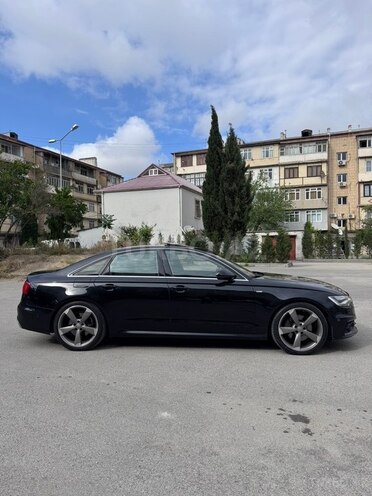 Audi A6-5