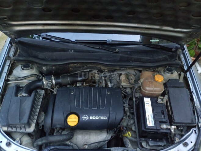 Opel Astra-10