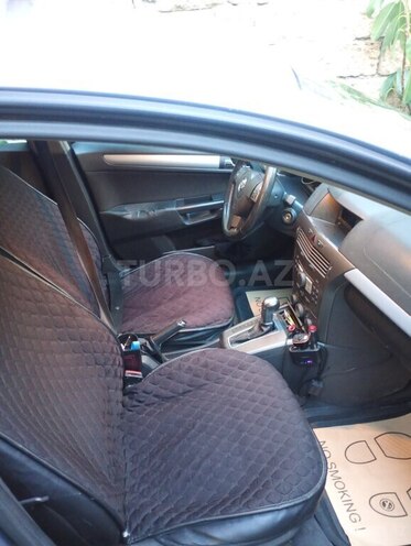 Opel Astra-11