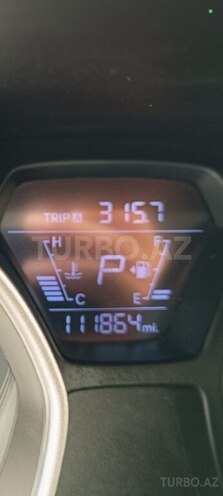 Hyundai Elantra-21