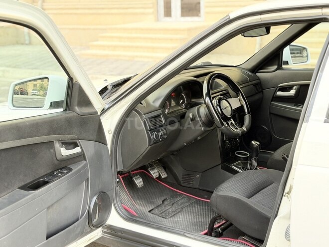 LADA (VAZ) Priora-11