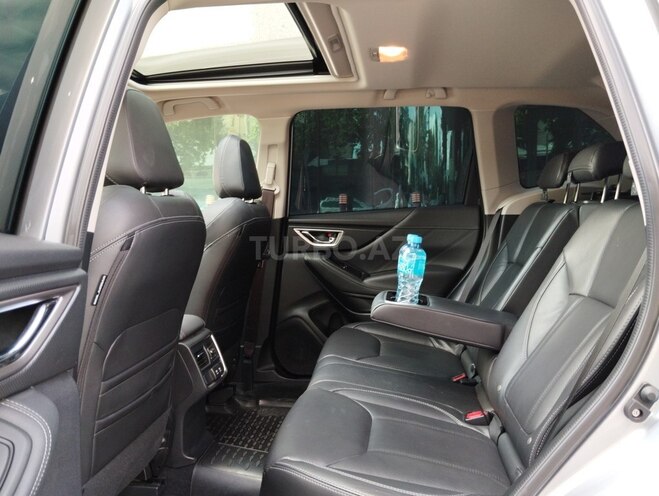 Subaru Forester-13