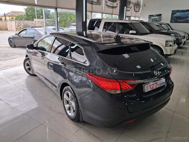Hyundai i40-11