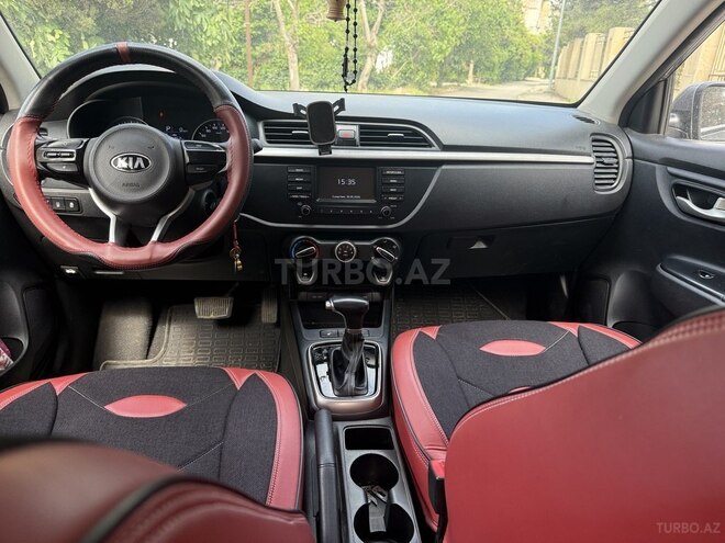 Kia Rio-3