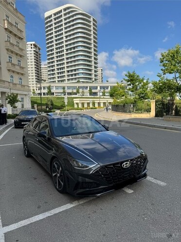 Hyundai Sonata-5