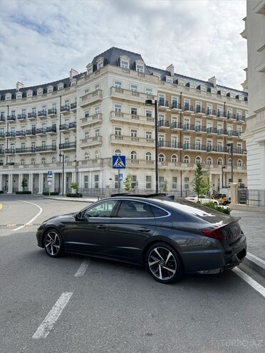 Hyundai Sonata-8